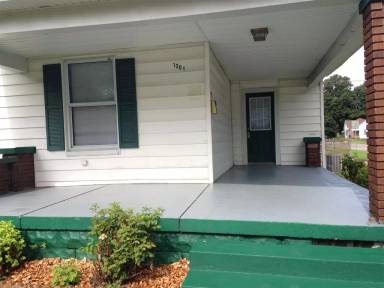 Main picture of 1201 S 11th St