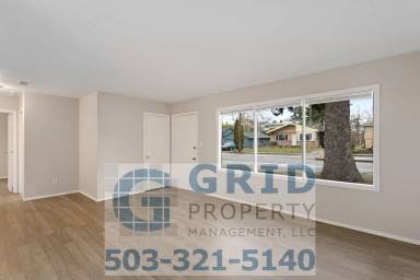 Main picture of 10048 SE Harold St