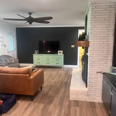 Main picture of 317 Holly Ridge Dr