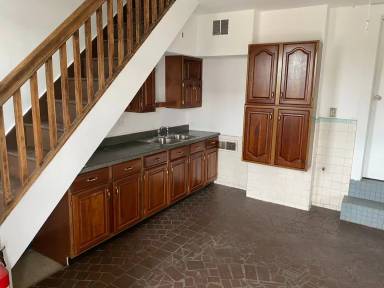 Main picture of 151 Union St