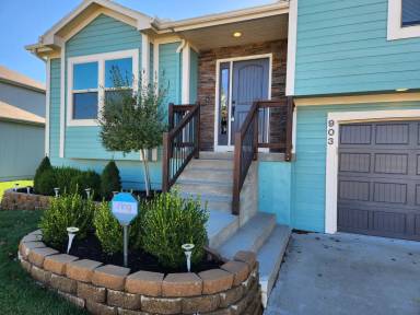 Main picture of 903 Bellflower Ln