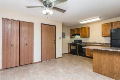 Main picture of 4901 S Mac Arthur Ln