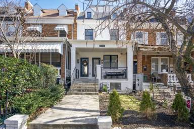 Main picture of 1315 Trinidad Ave NE