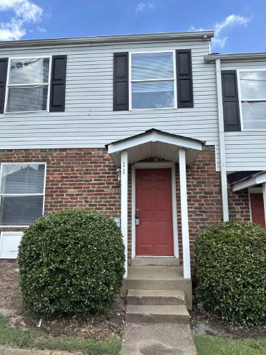Main picture of 3518 E Richmond Rd