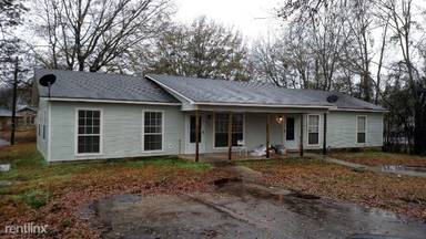 Main picture of 2922 Odie St