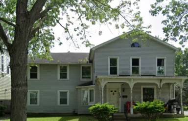 Main picture of 719 Birchard Ave