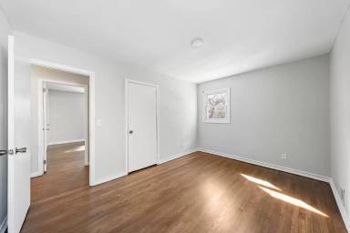Main picture of 2054 Prospect St