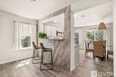 Main picture of 907 Grants Cyn