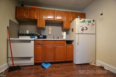 Main picture of 178 Brighton Ave