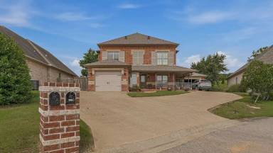 Main picture of 1016 Villa Dr