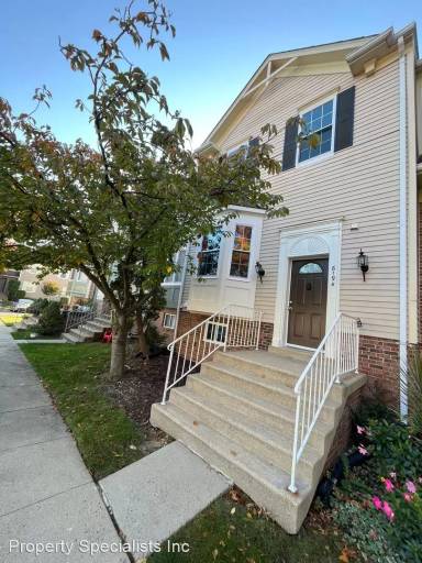 Main picture of 6194 Old Brentford Ct