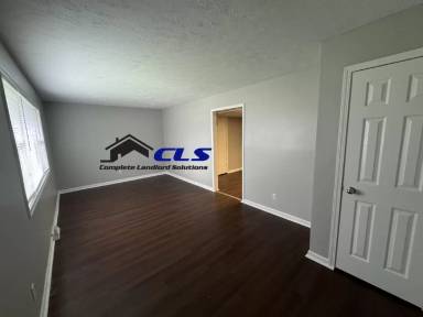 Main picture of 850 E Dawn Dr