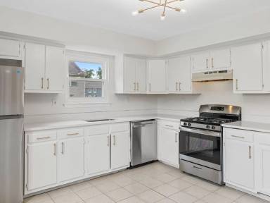 Main picture of 7 Andrea Dr