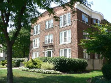 Main picture of 1544 E Broad St