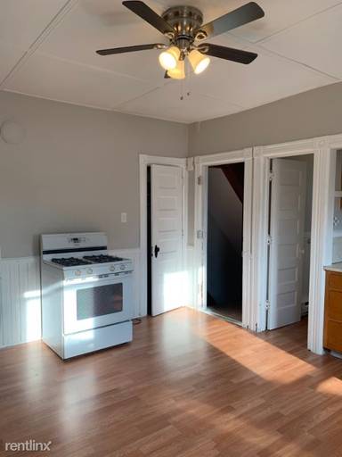Main picture of 57 Ash St