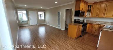 Main picture of 13953 Vanowen St