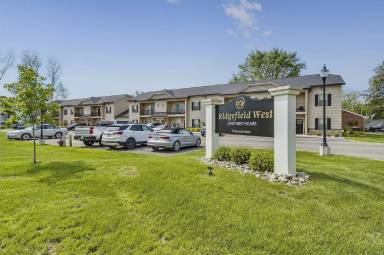 Main picture of 721 Burdeck St