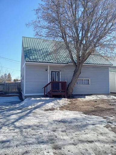 Main picture of 126 E Reserve Dr