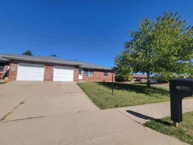 Main picture of 3025 W Wildlife Dr
