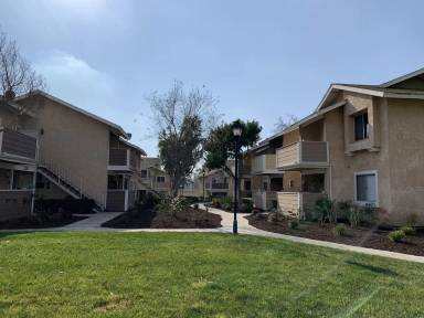 Main picture of 3633 Oak Creek Dr