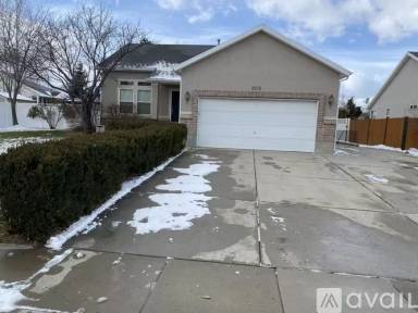 Main picture of 9678 S Skye Park Rd