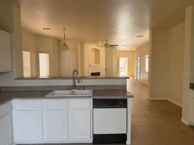 Main picture of 9280 Pineneedle Ridge St