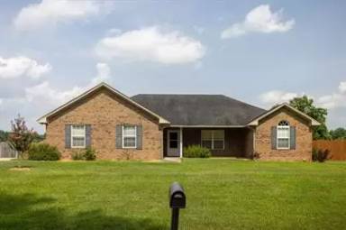 Main picture of 3015 Kaempfer Cir