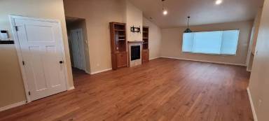 Main picture of 267 St Ives Dr