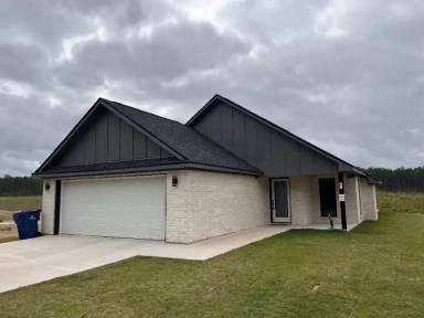 Main picture of 191 J L Obanion Rd