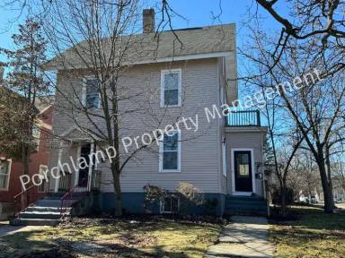 Main picture of 547 Coit Ave NE