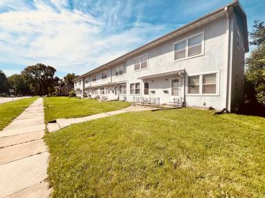 Main picture of 112 Locust St