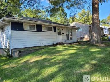 Main picture of 7817 Dartmoor Dr