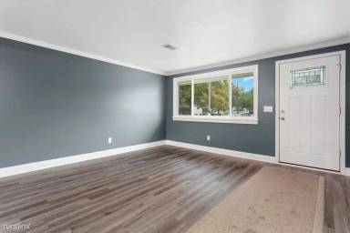Main picture of 453 Augdon Dr