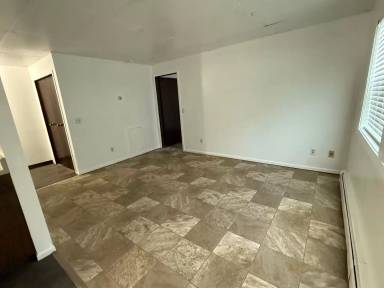 Main picture of 604 2nd Ave SE