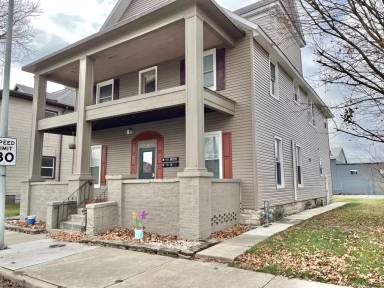 Main picture of 611 N Main St