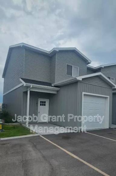 Main picture of 655 Ruby Cir