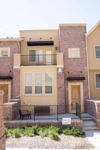 Main picture of 1100 Rockhurst Dr