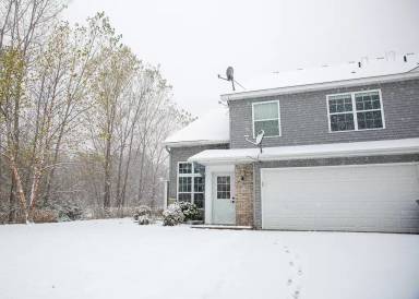 Main picture of 627 Meadow Ln