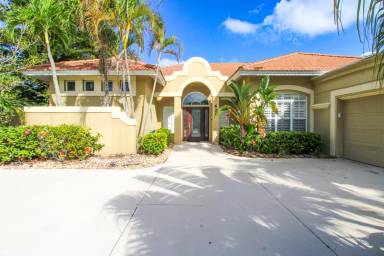 Main picture of 627 Soliel Dr
