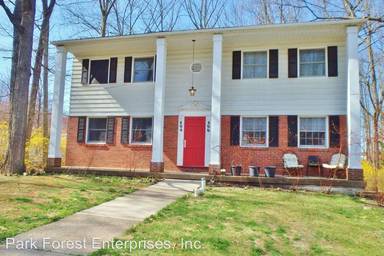 Main picture of 404 Sylvan Dr