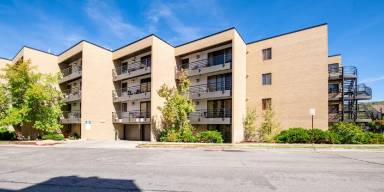 Main picture of 2000 Prospector Ave