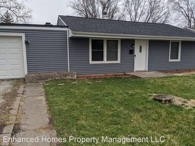 Main picture of 129 W 3rd St