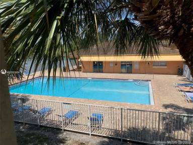 Main picture of 3640 N 56th Ave