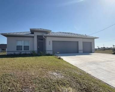 Main picture of 409 Tropicana Pkwy E