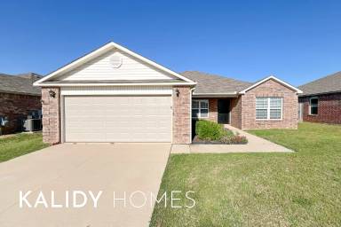Main picture of 1705 Bartlett Dr