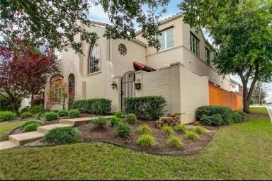 Main picture of 3731 W 4th St