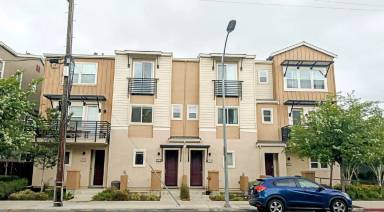 Main picture of 722 N 10th St
