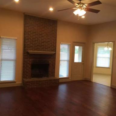 Main picture of 7709 Williams Ave