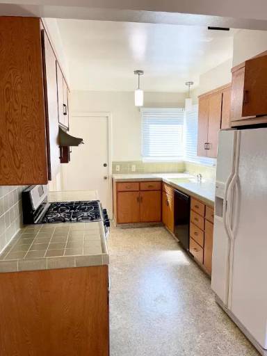 Main picture of 164 San Benito Ave