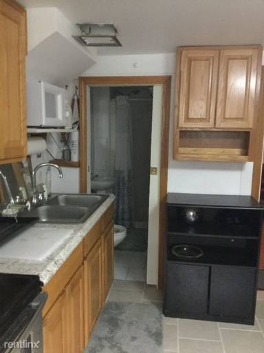 Main picture of 15 Pellwood Lake Rd